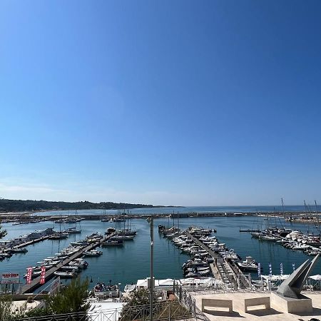 Maison Carolina Vieste Kültér fotó